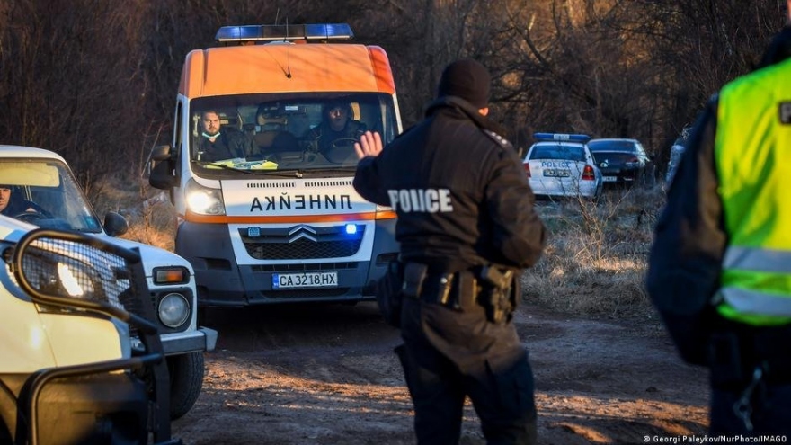 Thêm một vụ tai nạn liên quan đến xe chở người di cư ở Bulgaria
